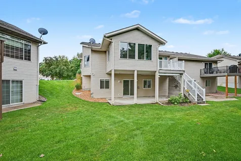 15824 Cicerone Path Rosemount MN 55068