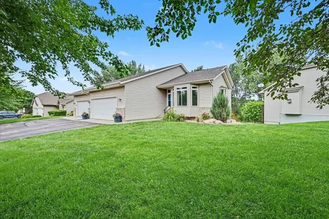 15824 Cicerone Path Rosemount MN 55068