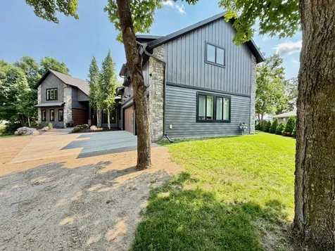 25274 Newport Beach Road Detroit Lakes MN 56501