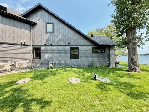 25274 Newport Beach Road Detroit Lakes MN 56501