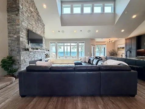 25274 Newport Beach Road Detroit Lakes MN 56501