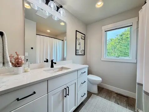 25274 Newport Beach Road Detroit Lakes MN 56501