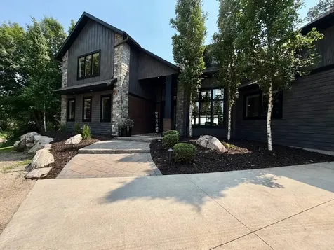 25274 Newport Beach Road Detroit Lakes MN 56501