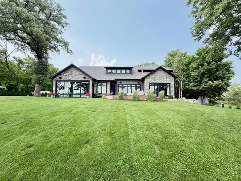 25274 Newport Beach Road Detroit Lakes MN 56501