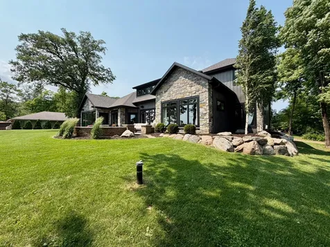 25274 Newport Beach Road Detroit Lakes MN 56501