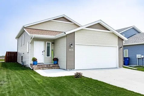 4418 19th Street S Moorhead MN 56560
