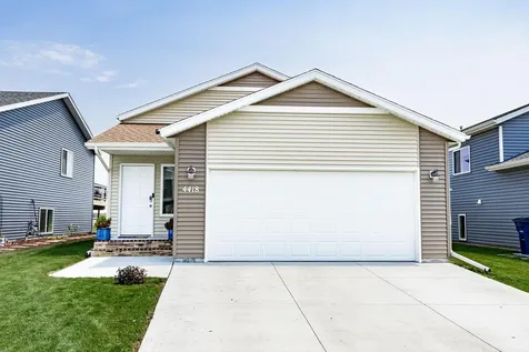 4418 19th Street S Moorhead MN 56560