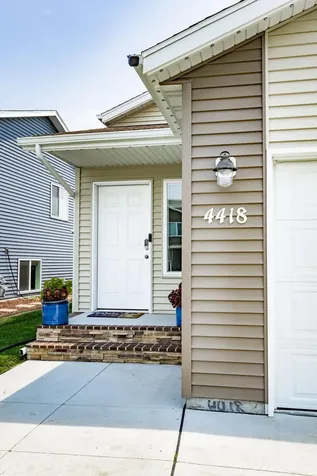 4418 19th Street S Moorhead MN 56560