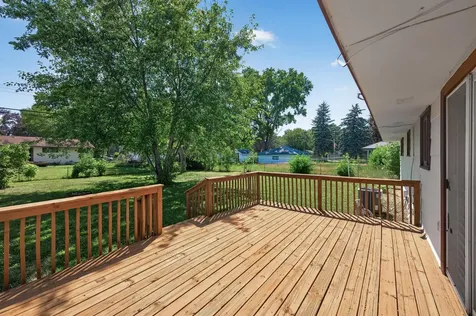 7817 67th Avenue N Brooklyn Park MN 55428