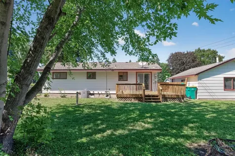 7817 67th Avenue N Brooklyn Park MN 55428