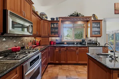 41 Westwood Drive Mayville ND 58257