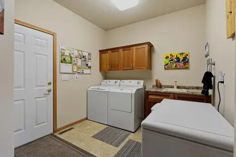 41 Westwood Drive Mayville ND 58257
