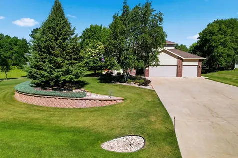 41 Westwood Drive Mayville ND 58257