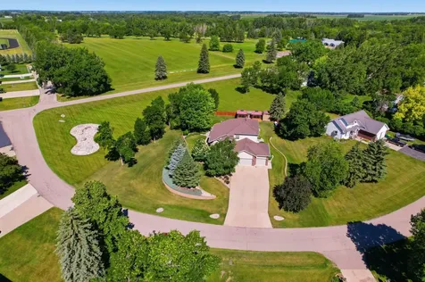 41 Westwood Drive Mayville ND 58257