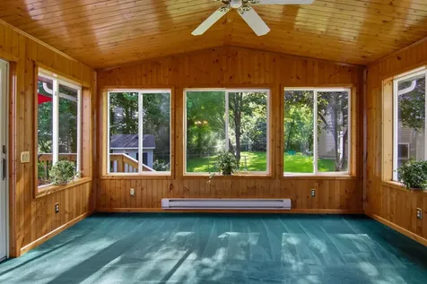 2295 Ariel Court N North Saint Paul MN 55109