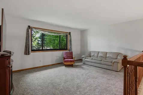 2295 Ariel Court N North Saint Paul MN 55109