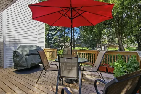 2295 Ariel Court N North Saint Paul MN 55109