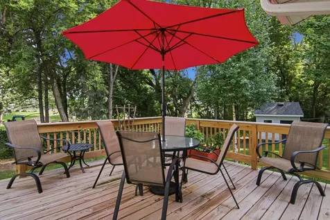 2295 Ariel Court N North Saint Paul MN 55109