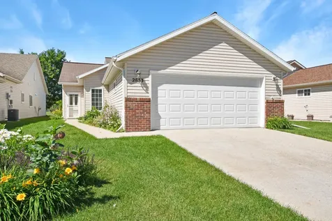 2853 35th Street S Moorhead MN 56560