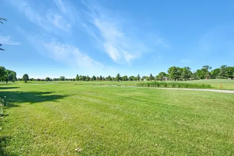 2853 35th Street S Moorhead MN 56560