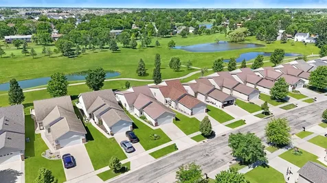 2853 35th Street S Moorhead MN 56560