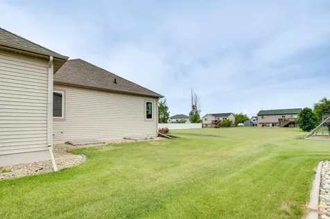 718 N Sedona Drive West Fargo ND 58078