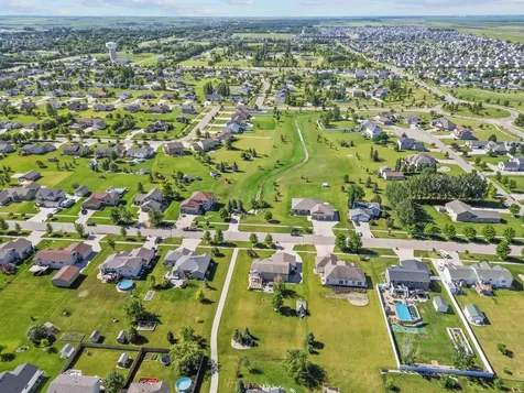 718 N Sedona Drive West Fargo ND 58078