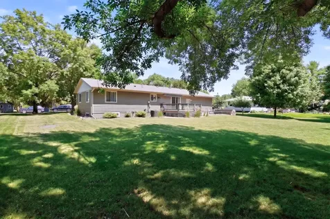 1912 Parkview Road NE Alexandria MN 56308