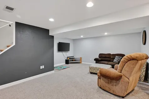 1912 Parkview Road NE Alexandria MN 56308