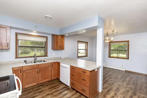 706 W Stanton Avenue Fergus Falls MN 56537