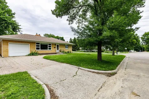 706 W Stanton Avenue Fergus Falls MN 56537