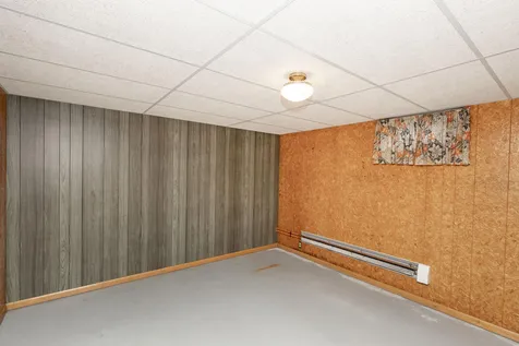 706 W Stanton Avenue Fergus Falls MN 56537