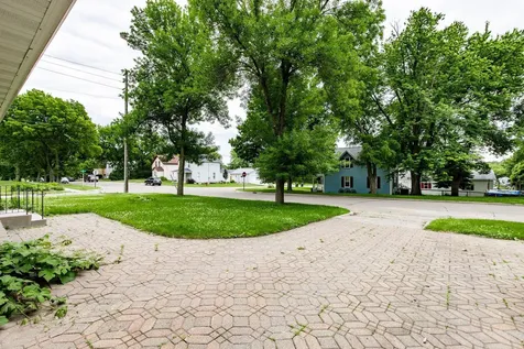 706 W Stanton Avenue Fergus Falls MN 56537