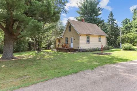 5212 185th Avenue NE Wyoming MN 55092