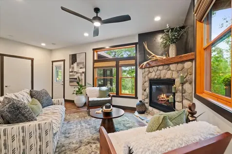 291 Roosevelt Shores Drive NE Outing MN 56662