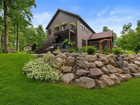 291 Roosevelt Shores Drive NE Outing MN 56662