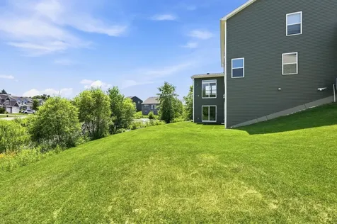 1497 Summit Court Stillwater MN 55082