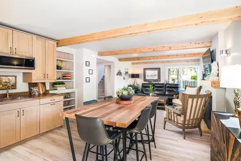 225 N 26th Avenue E Duluth MN 55812