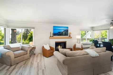 225 N 26th Avenue E Duluth MN 55812