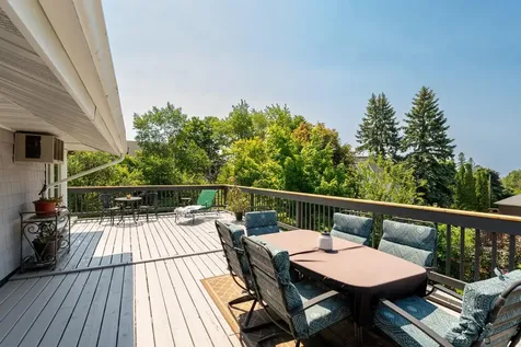 225 N 26th Avenue E Duluth MN 55812