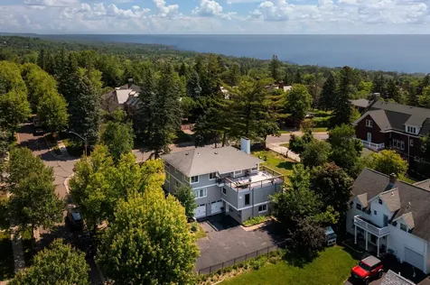 225 N 26th Avenue E Duluth MN 55812