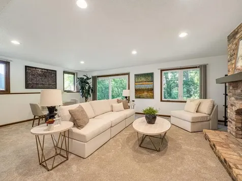 15208 Crown Drive Minnetonka MN 55345