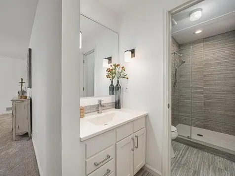 15208 Crown Drive Minnetonka MN 55345
