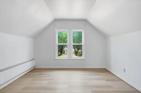 3944 Oakland Avenue Minneapolis MN 55407