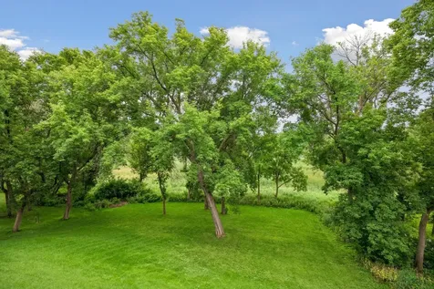 6699 Mulberry Circle E Chanhassen MN 55317