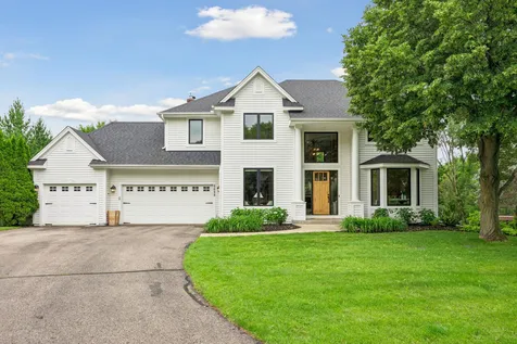 6699 Mulberry Circle E Chanhassen MN 55317