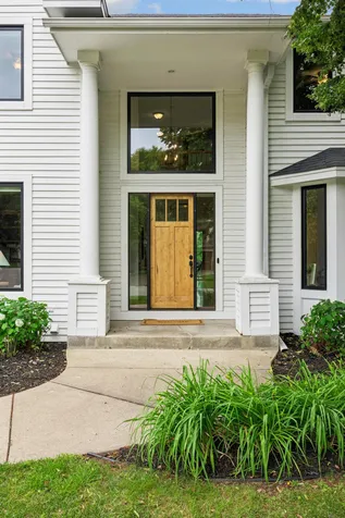 6699 Mulberry Circle E Chanhassen MN 55317