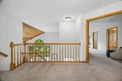 6699 Mulberry Circle E Chanhassen MN 55317