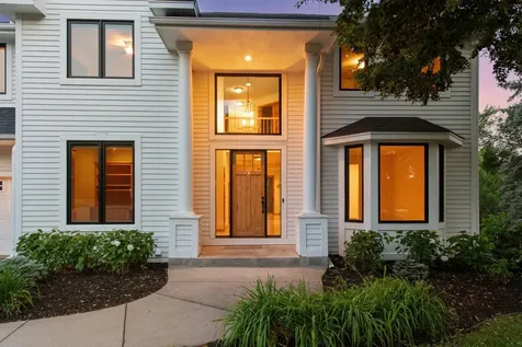 6699 Mulberry Circle E Chanhassen MN 55317