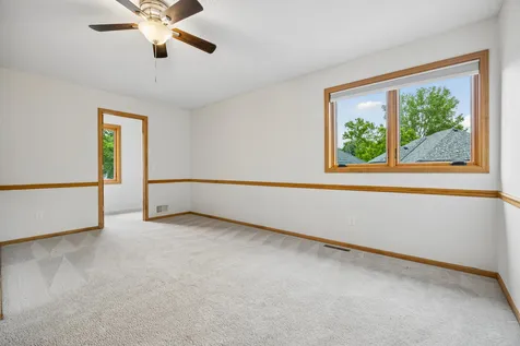 6699 Mulberry Circle E Chanhassen MN 55317